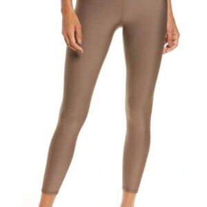 Alo Yoga- High-Waist Airlift Leggings